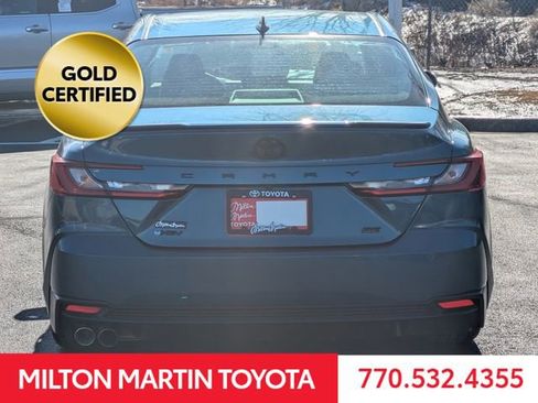 Certified 2025 Toyota Camry SE image 5