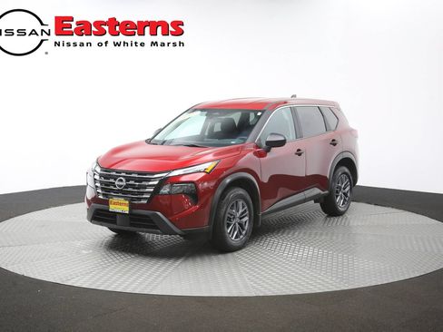 Used 2024 Nissan Rogue S AWD/4WD image 57