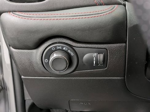 Used 2024 Dodge Durango R/T image 19