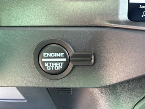 New 2025 Ford Bronco Badlands AWD/4WD image 27