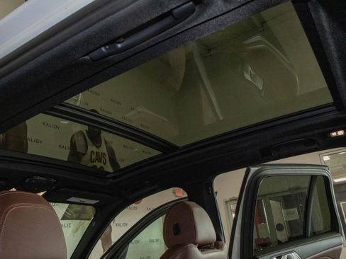 Used 2023 BMW X5 xDrive40i image 14