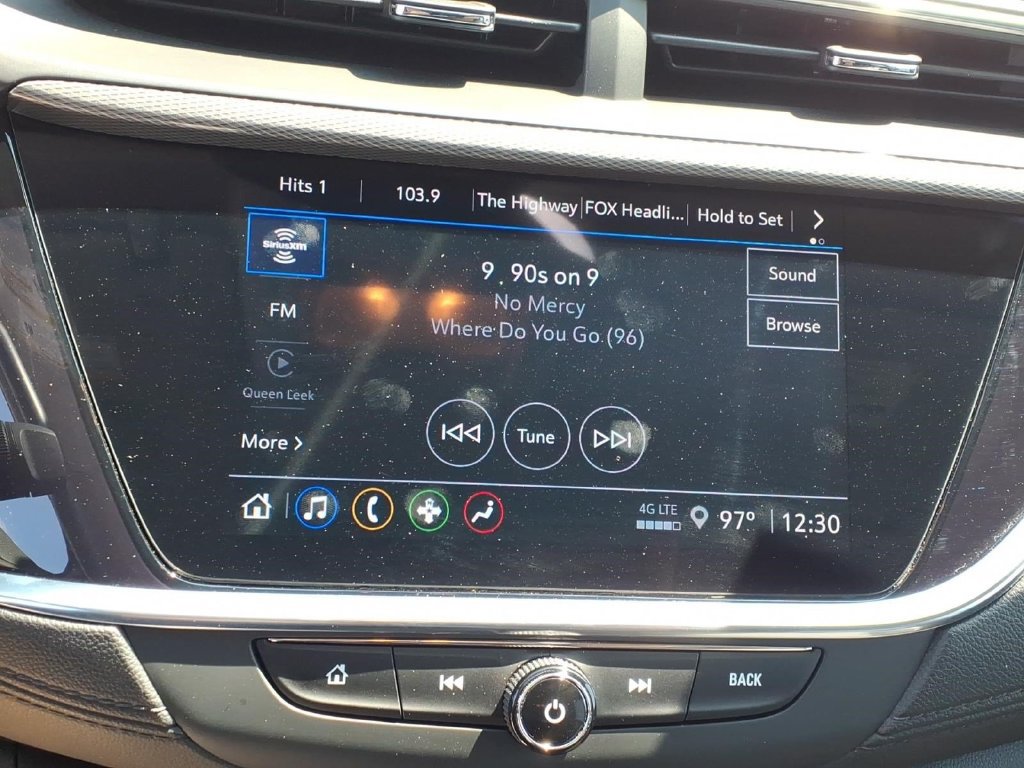 Used 2023 Buick Encore GX Select w/ Sport Touring Package FWD image 22