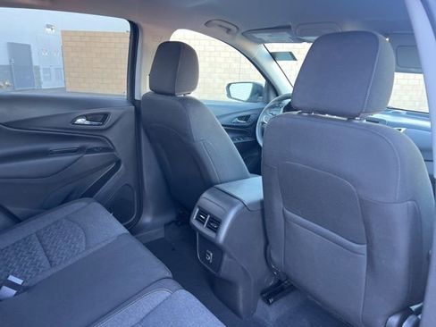 Used 2022 Chevrolet Equinox LT image 22