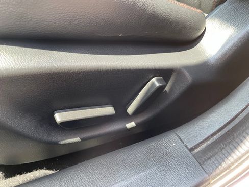 Used 2014 MAZDA MAZDA3 s Grand Touring FWD image 13