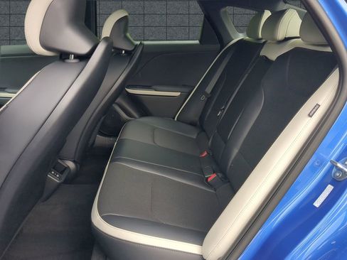 New 2025 Kia K4 GT-Line w/ GT-Line Premium Package FWD image 10
