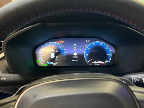 Certified 2025 Toyota RAV4 XSE image 20