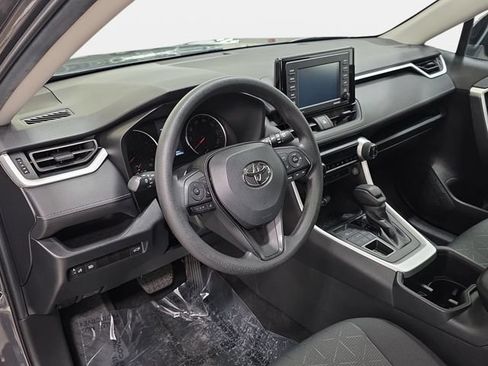 Used 2022 Toyota RAV4 XLE w/ Convenience Package AWD/4WD image 16