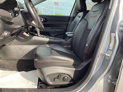 Used 2022 Jeep Compass Trailhawk w/ Trailhawk Convenience Group AWD/4WD image 14