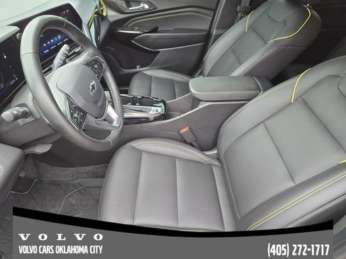 Used 2024 Chevrolet Trax ACTIV w/ Driver Confidence Package FWD image 12