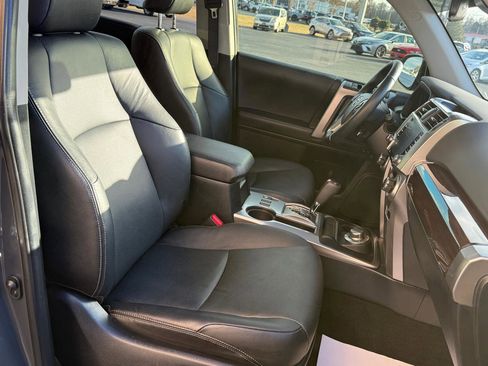 Used 2024 Toyota 4Runner Limited image 16