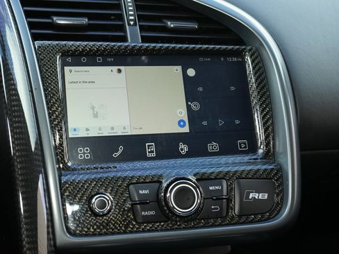 Used 2011 Audi R8 V10 image 17