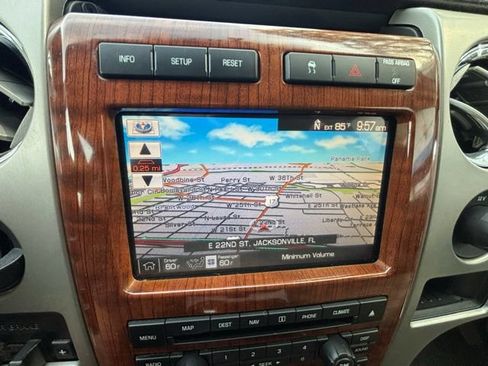Used 2010 Ford F150 Lariat RWD image 36