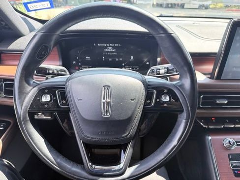 Used 2020 Lincoln Aviator Reserve w/ Equipment Group 202A AWD/4WD image 6