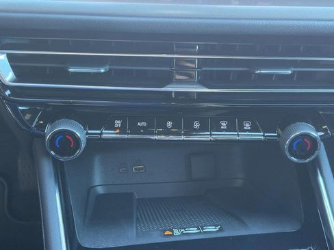 New 2026 Chevrolet Traverse LT w/ Driver Confidence Package image 45