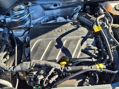 Certified 2024 Buick Envista Sport Touring w/ Convenience I Package image 21