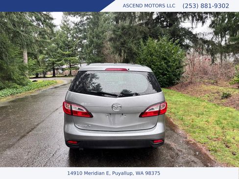Used 2015 MAZDA MAZDA5 Sport image 4