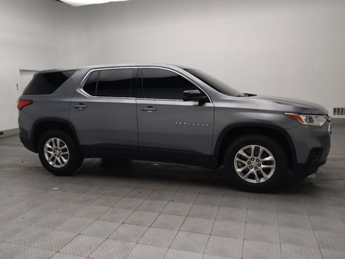 Used 2019 Chevrolet Traverse LS image 11