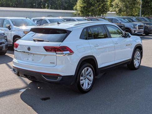 Used 2022 Volkswagen Atlas Cross Sport SE AWD/4WD image 3