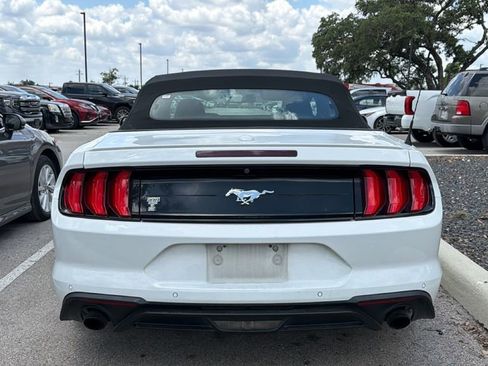 Used 2019 Ford Mustang Premium RWD image 7