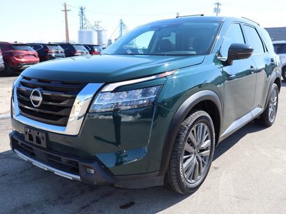 Used 2022 Nissan Pathfinder SL w/ SL Premium Package