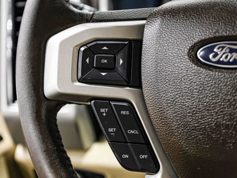 Used 2018 Ford F150 Lariat image 21