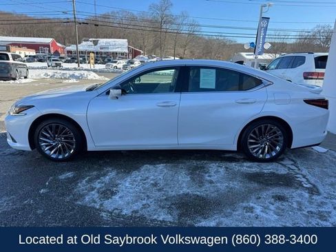 Used 2025 Lexus ES 350 Ultra Luxury image 16