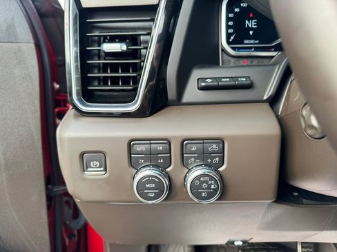Used 2023 GMC Sierra 1500 Denali w/ Technology Package image 23