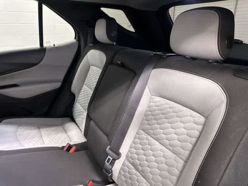 Used 2020 Chevrolet Equinox LS AWD/4WD image 14