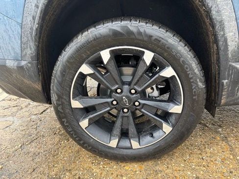 New 2026 Chevrolet Equinox RS w/ Convenience Package III FWD image 10