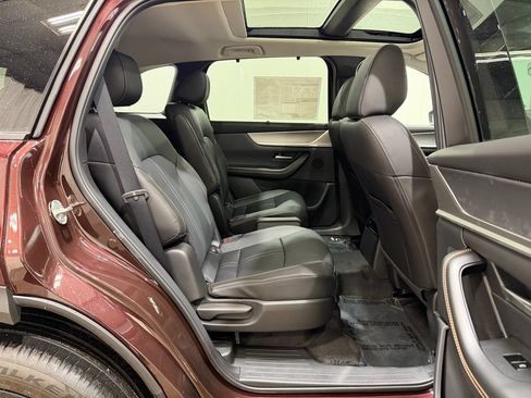 New 2026 MAZDA CX-90 Plug-In Hybrid w/Premium Sport AWD/4WD image 36