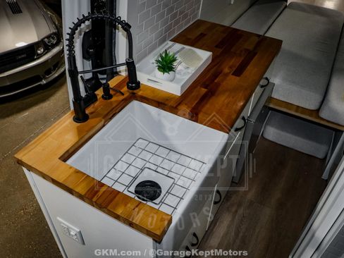 Used 2020 Mercedes-Benz Sprinter 2500 image 98