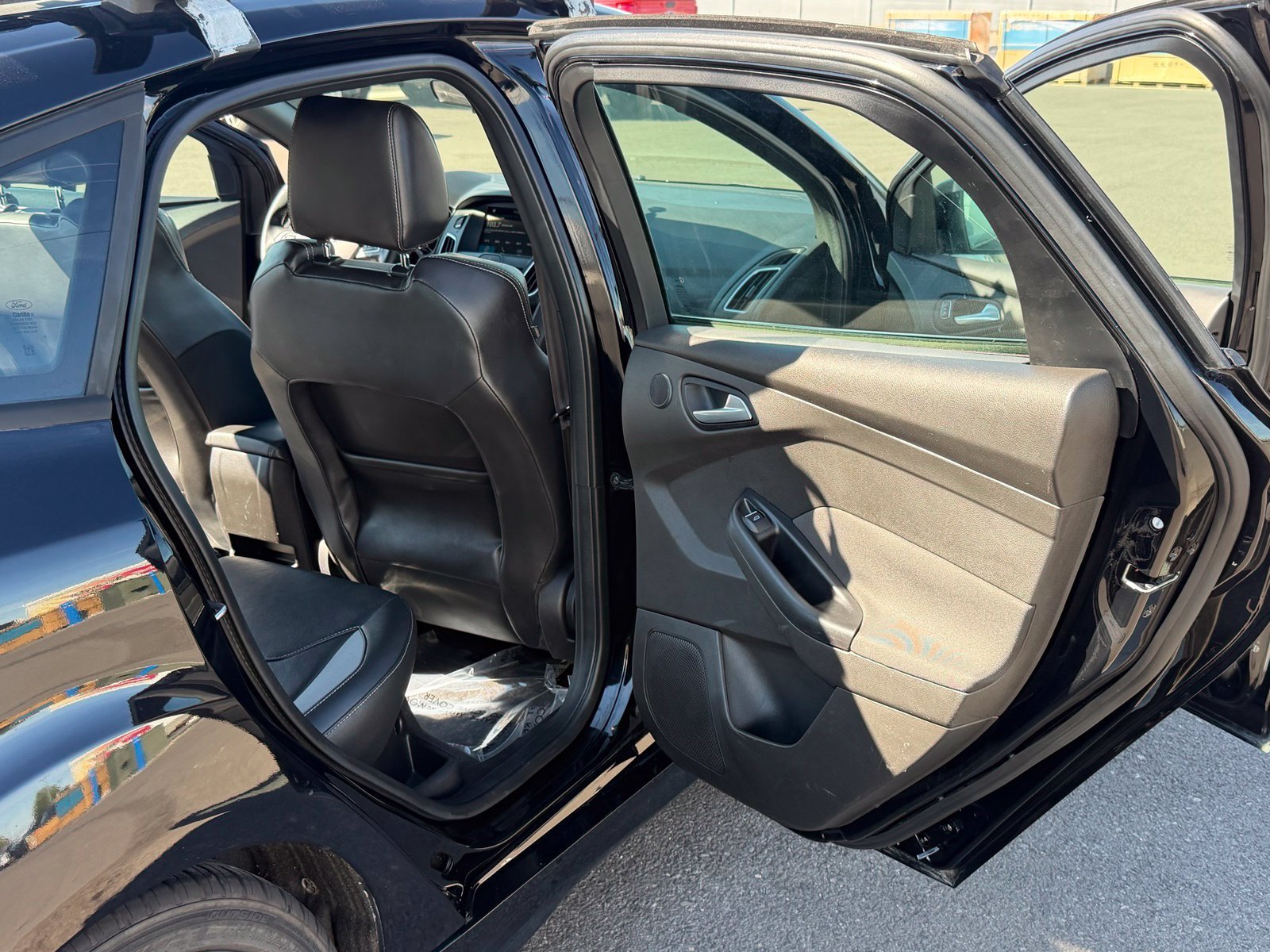 Used 2016 Ford Focus ST w/ Equipment Group 401A FWD image 38