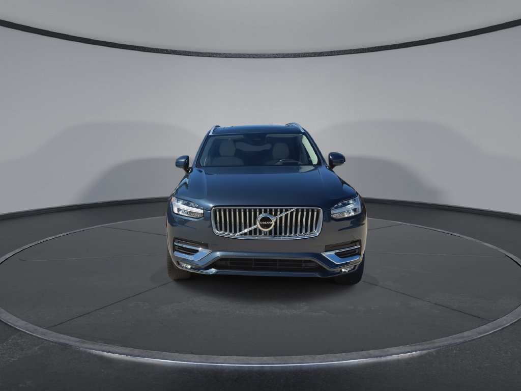 Used 2024 Volvo XC90 B6 Ultimate w/ Protection Package Premier AWD/4WD image 3