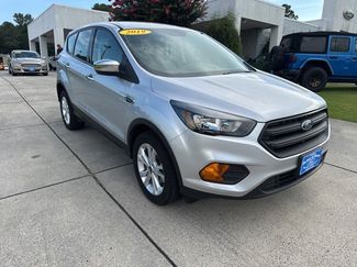 Used 2019 Ford Escape S image 1