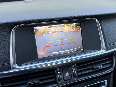 Used 2017 Kia Optima EX image 15