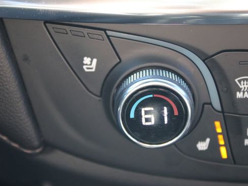 Used 2023 Chevrolet Traverse High Country AWD/4WD image 49