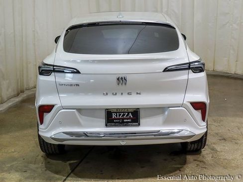 New 2026 Buick Envista Avenir image 5