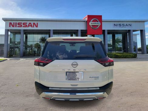 Certified 2023 Nissan Rogue Platinum w/ Platinum Premium Package AWD/4WD image 6