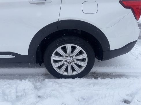 Certified 2021 Ford Explorer King Ranch w/ Premium Technology Package image 30