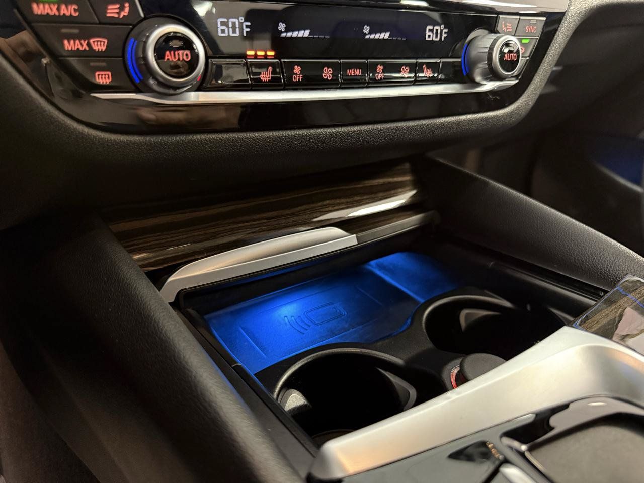 Used 2023 BMW 530e w/ Premium Package RWD image 20