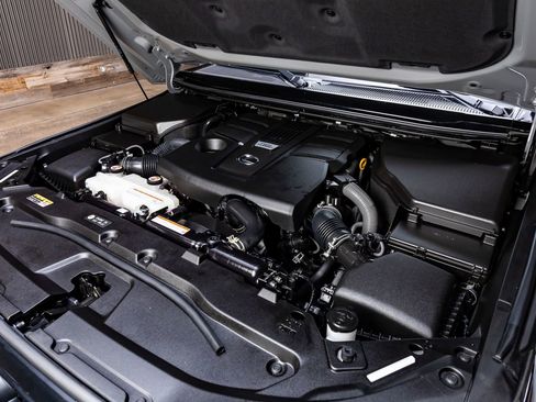 Used 2025 Lexus GX 550 550 Luxury+ w/ Accessory Package (2T) image 42