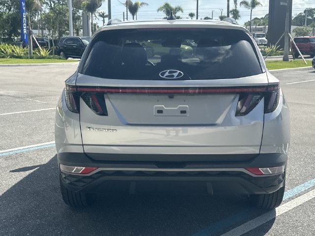 Used 2024 Hyundai Tucson SEL w/ Convenience Package FWD image 7