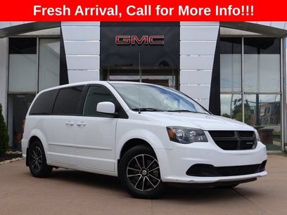 Used 2015 Dodge Grand Caravan SE