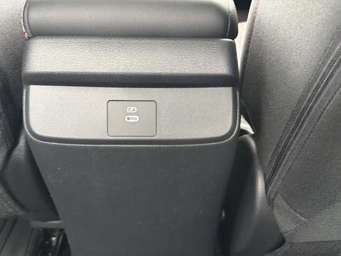 New 2026 Nissan Sentra SR w/ Floor Mat Package FWD image 21