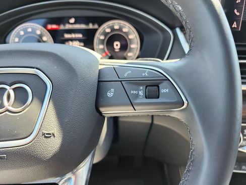 Certified 2025 Audi Q5 2.0T Premium Plus w/ Premium Plus Package image 21