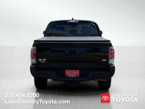 Used 2020 Toyota Tacoma Limited AWD/4WD image 4