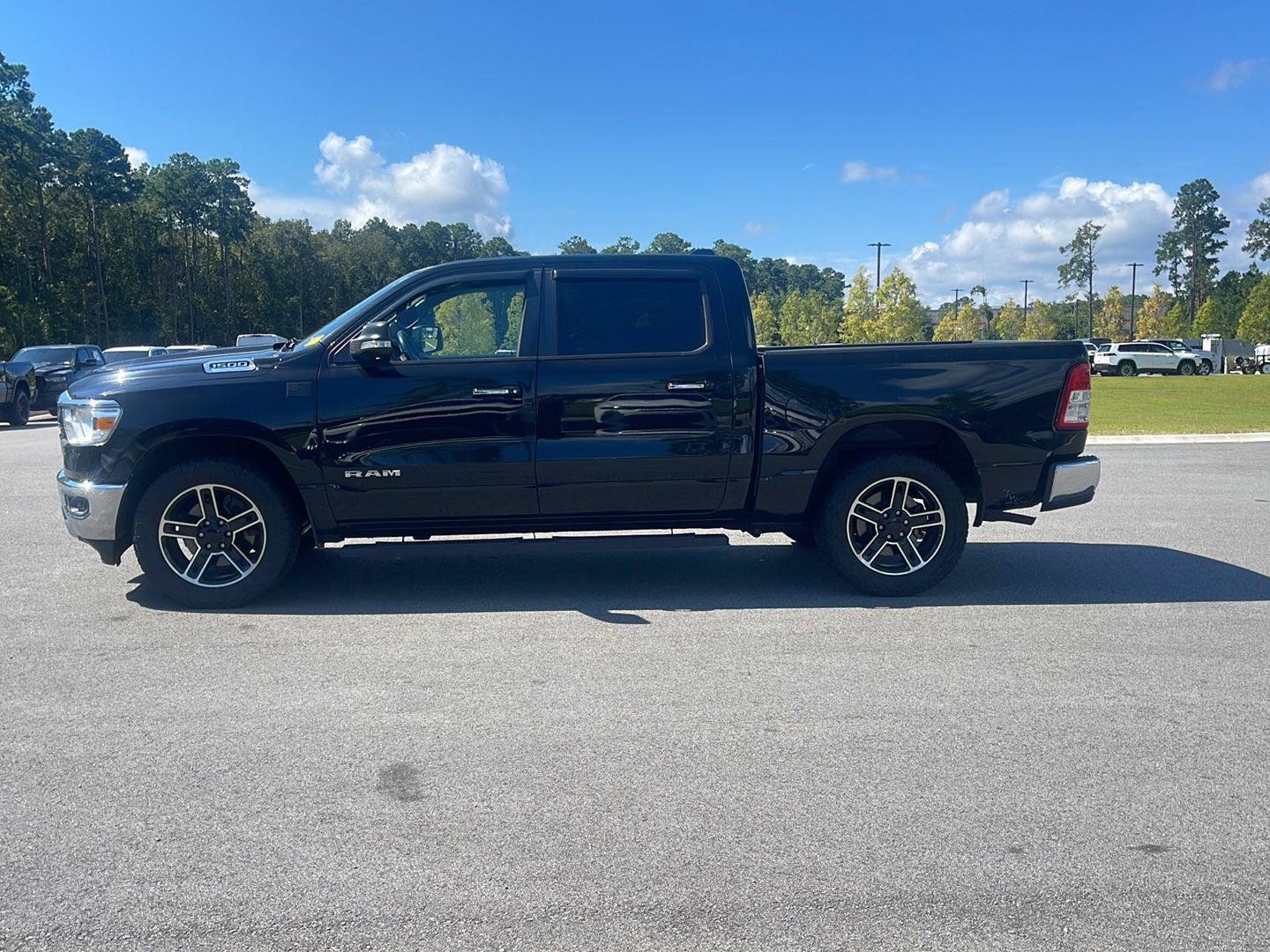 Used 2019 RAM 1500 Big Horn AWD/4WD image 4