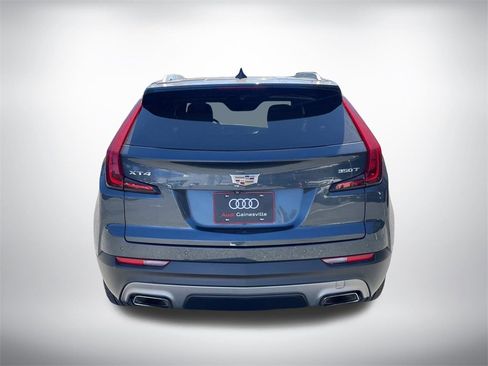 Used 2020 Cadillac XT4 Premium Luxury image 4