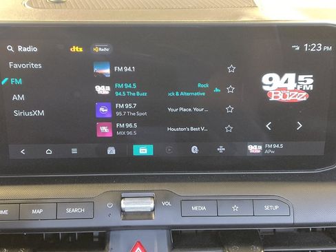 Used 2025 Kia K4 LXS image 25