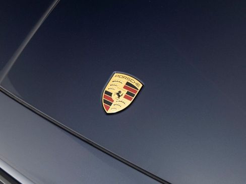 New 2026 Porsche Cayenne AWD/4WD image 39